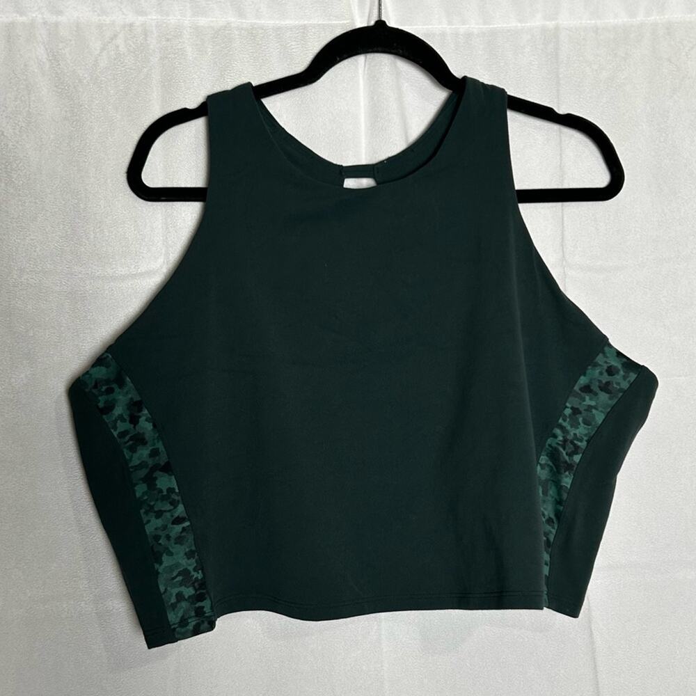 Athleta Conscious Crop Serene Green Camo Cut Out Back Tank Top Plus‎ Size 3X